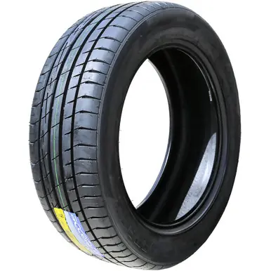 Accelera Iota ST68 235/55R19 101H Sale