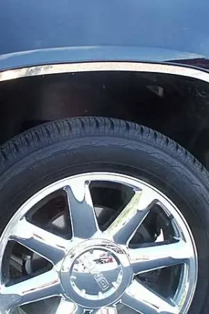 GMC YUKON 4dr QAA Stainless 6pcs Wheel Well Accent WQ47295 Don’t Miss Out