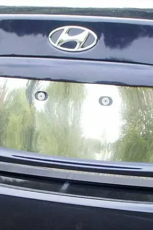 Trending Fits Hyundai ELANTRA 4dr QAA Stainless 1pcs License Plate Bezel LP27340