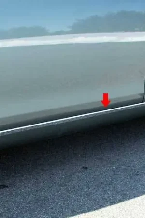 TOYOTA CAMRY 4dr QAA Stainless 2pcs Rocker Panel Trim TH27131 Factory Price