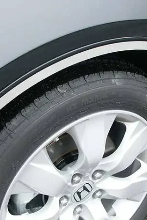 Today Only HONDA ACCORD 4dr QAA Stainless 4pcs Wheel Well Accent WQ28281