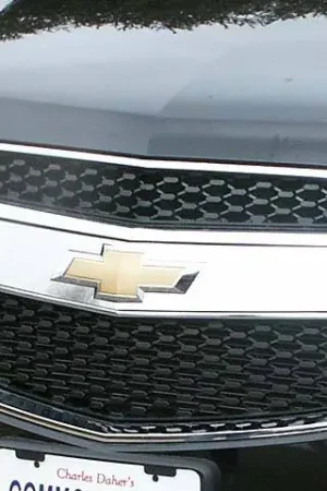 CHEVROLET EQUINOX 4dr QAA Stainless 1pcs Grille Accent SG50160 Warranty Included