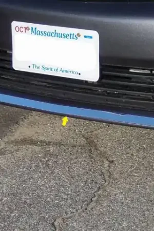 Don’t Miss Out TOYOTA CAMRY 4dr QAA Stainless 1pcs Grille Accent SG12131