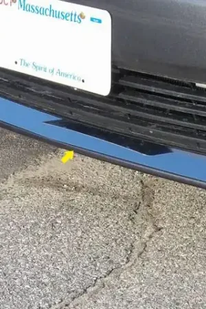 Don’t Miss Out TOYOTA CAMRY 4dr QAA Stainless 1pcs Grille Accent SG12130