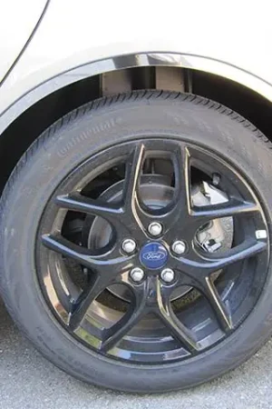 FORD FOCUS 4dr QAA Stainless 4pcs Wheel Well Accent WQ55346 Hot Picks