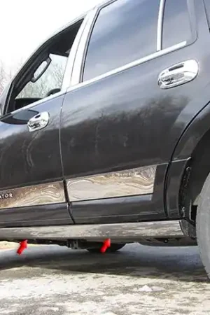 Top Rated LINCOLN NAVIGATOR 4dr QAA Stainless 4pcs Rocker Panel Trim TH55658