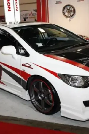 Honda Civic 4dr TS Seibon Carbon Fiber Body Kit- Hood!!! HD0607HDCV4DJ-TS Cheap