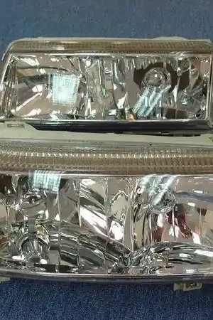 Factory Price VW Passat Crystal Clear Headlights