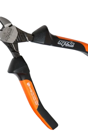 While Supplies Last SP Tools 160mm PRECISION HD DIAGONAL PLIERS
